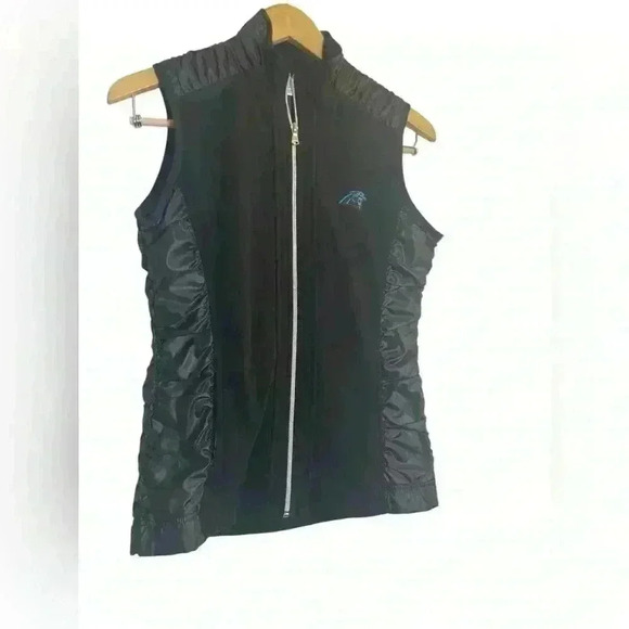 Women’s Cutter & Buck Carolina Panthers Black Fleece Full Zip Vest  XS Fan Gear - Picture 2 of 7
